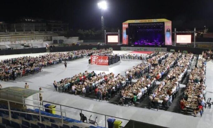 imgi_89_Sopar-jubilats-Fira-3-1240-768x495 imgi_89_Sopar-jubilats-Fira-3-1240-768x495